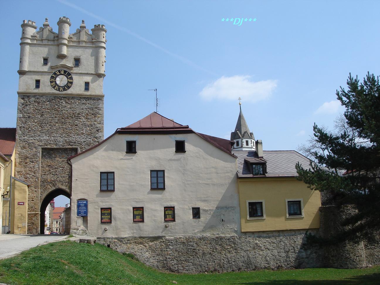 HOLY MOTHER'S GATE